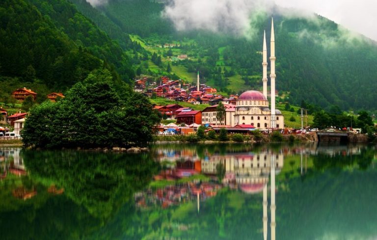 Explore Lake Uzungöl: Türkiye’s Hidden Gem